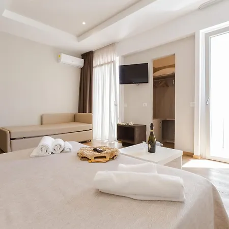 Hotell Sanremo 3*