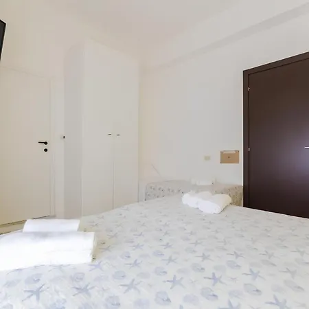 Hotel Sanremo 3*